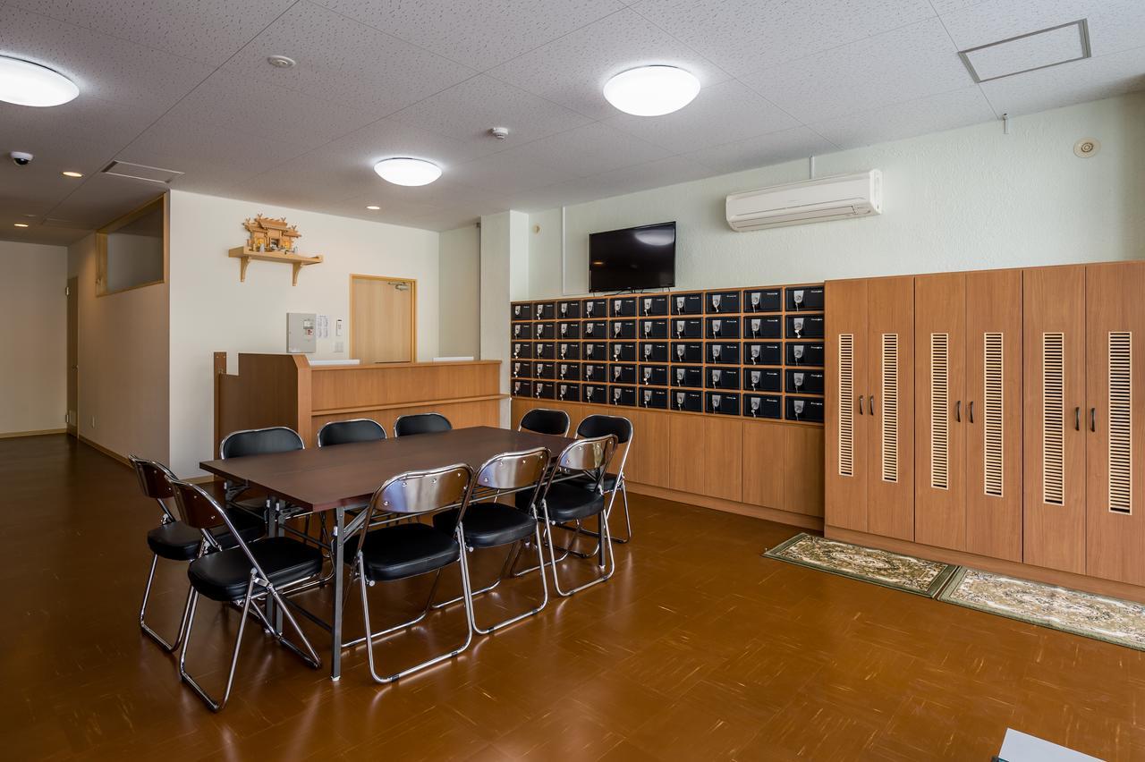 Guest House Yutaka Naha Exterior photo